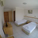 Gun-ay Otel 3*