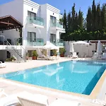 Otel Gun-ay 3*